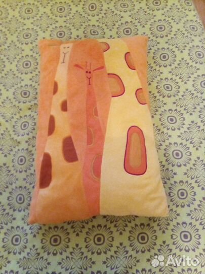 Подушка декоративная