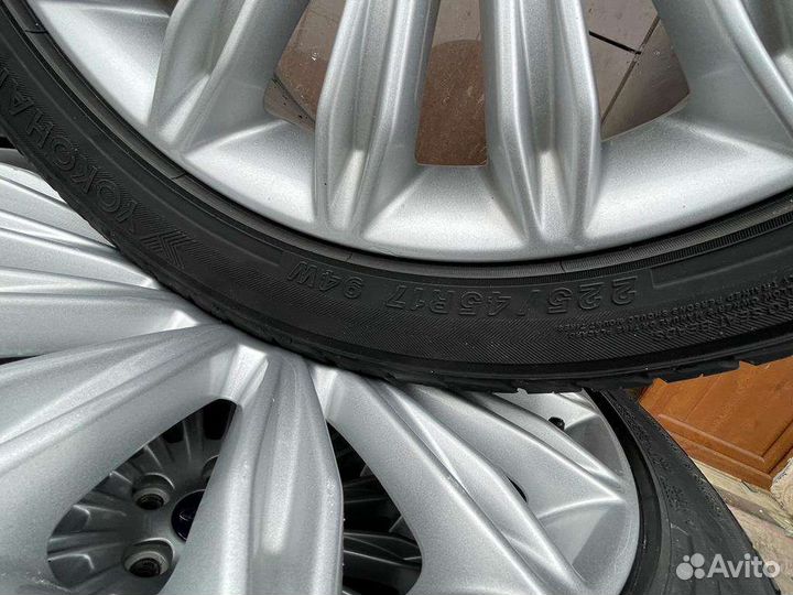 Yokohama AVS Decibel V550 4.25/13.5 R17 и 3.75/13.5 R17 94Y