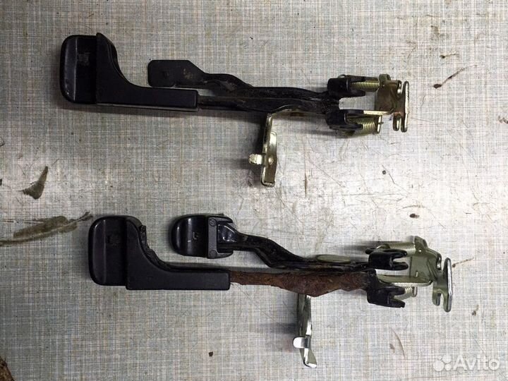 Ручка открывания багажника Hyundai Accent