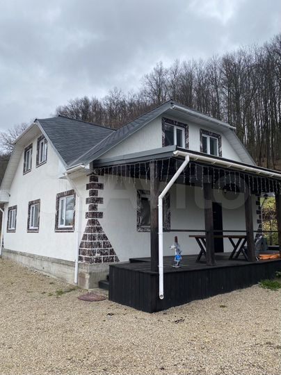 Гостиница, 330 м²