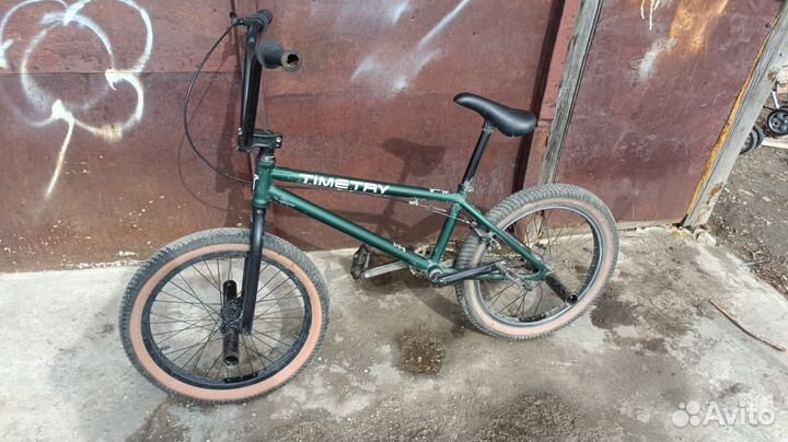 Трюковой велосипед BMX Timetry