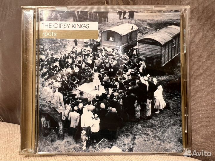 CD группы Gipsy Kings альбом Roots 2004 год