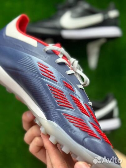 Сороконожки Adidas Predator