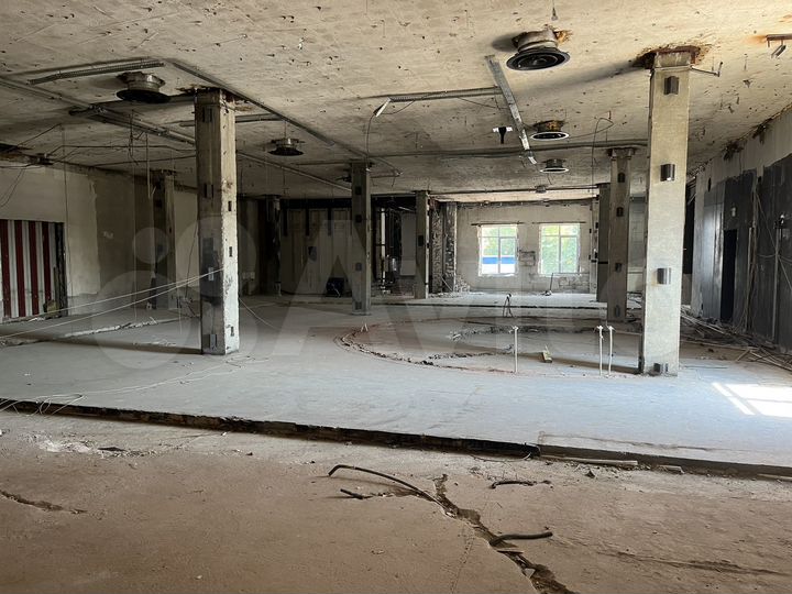 Свободного назначения, 750 м²