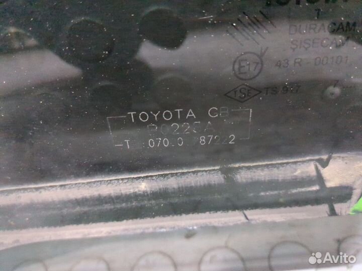 Стекло боковой двери Toyota Corolla Verso, 2007