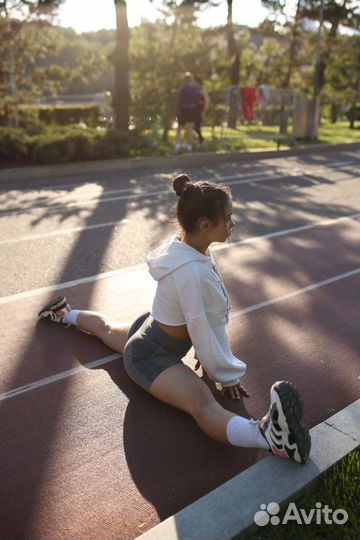 Тренер по стретчингу, фитнесу