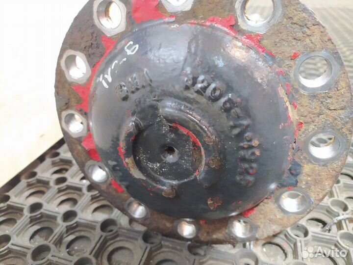 42538335 Полуось с блокировкой