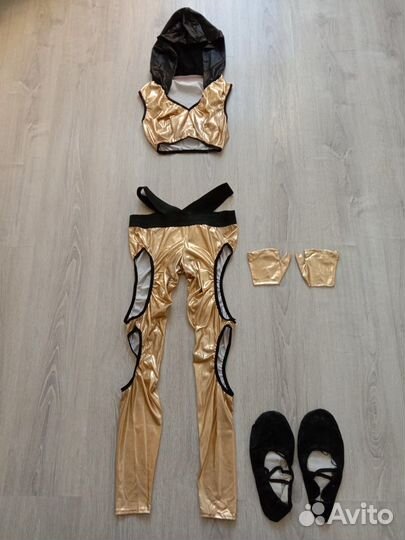 Сценический костюм