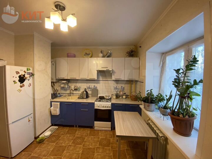 2-к. квартира, 64 м², 2/5 эт.