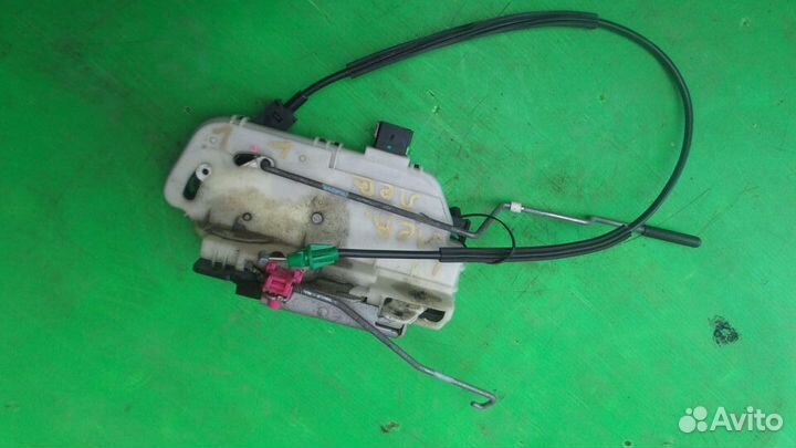 Замок левой двери для ford mustang 5 форд мустанг