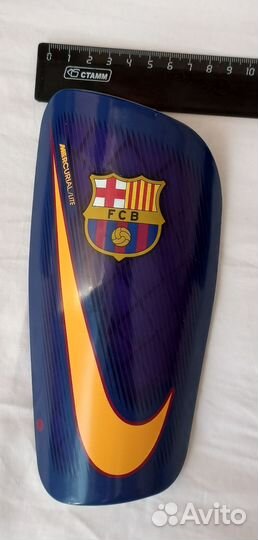 Щитки футбольные nike