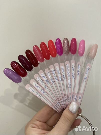 Лампа уф, гель лаки, наклейки для маникюра