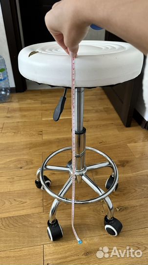 Стул для косметолога бу
