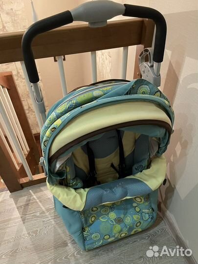 Прогулочная складная коляска Zooper