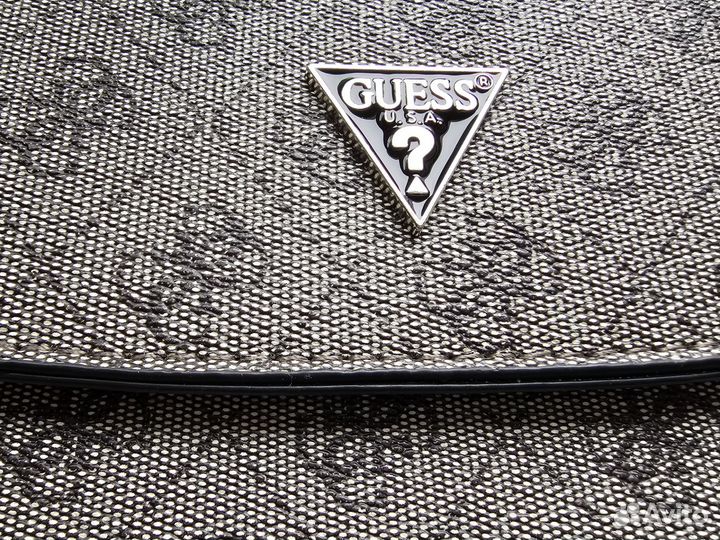 Клатч Guess