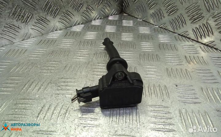 Катушка зажигания Land Rover Range Rover LR010687