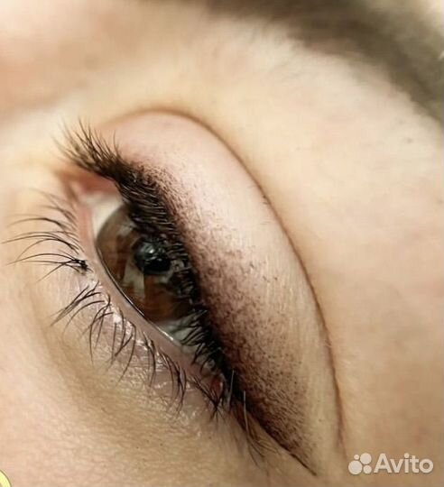 Модели на татуаж век