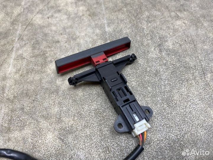 Кнопка аварийной сигнализации Mazda Cx-7 2.3 L3