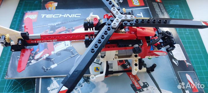 Lego Technic 42092 (Спасательный вертолёт)