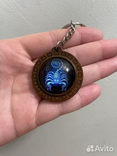 Брелок для ключей деревянный