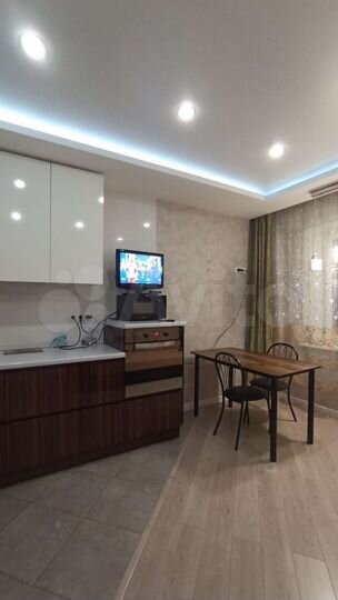 2-к. квартира, 42 м², 3/16 эт.