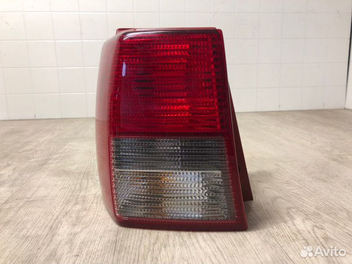 Фонарь В крыло задний левый Mitsubishi Endeavor