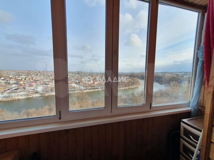 2-к. квартира, 48 м², 8/9 эт.