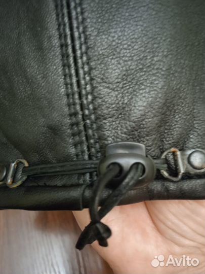 Женская кожаная кепка демисезонная