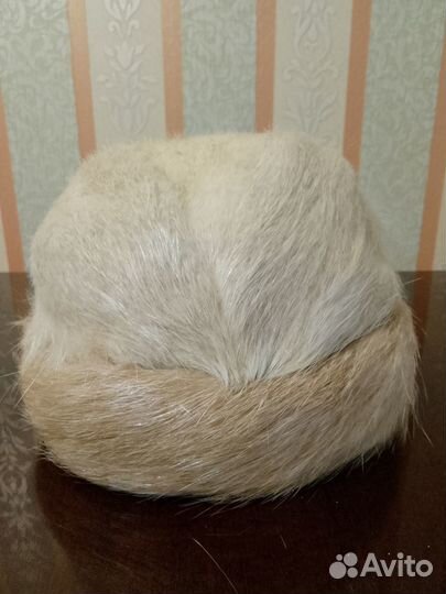 Шапки женские меховые-нутрия, норка, каракуль