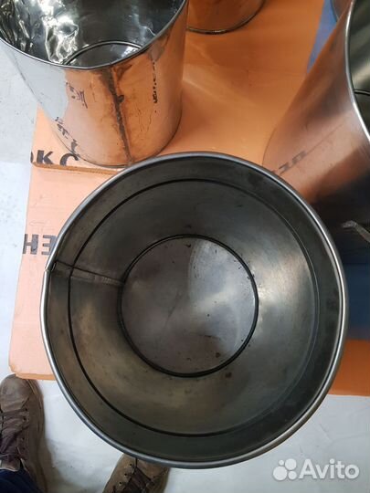 Бачки из нержавейки, комплект - 5 шт. с крышками