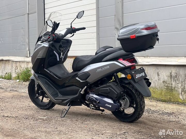 Новый скутер Jilang Макс Про (175 куб) Max