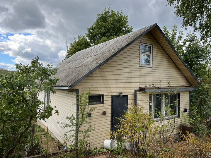 Дом 80 м² на участке 12 сот.