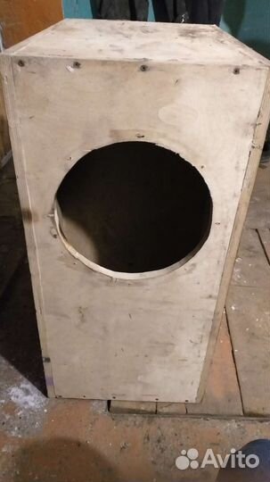 Короб для сабвуфера