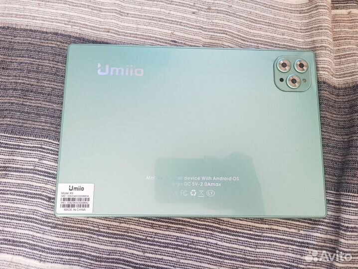 Новый планшет Umiio X9 с коробкой