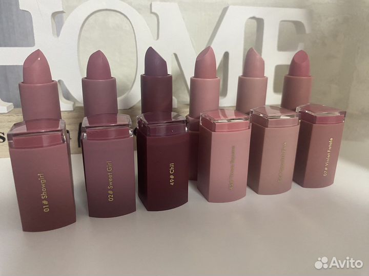 Матовая помада Miss Rose