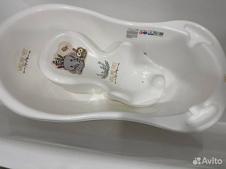 Ванночка для купания с горкой