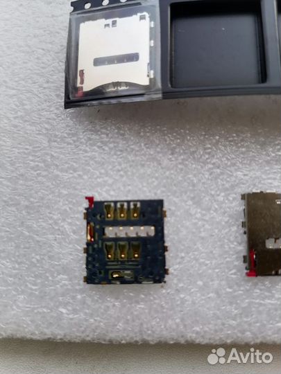 Слот симкарты