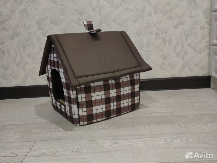 Домик для маленькой собаки