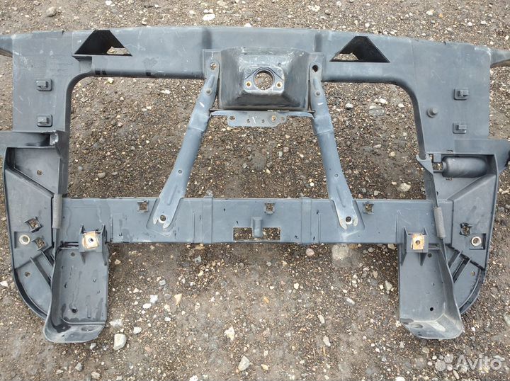 Телевизор панель радиатора Ford Mondeo 3 2000-2007