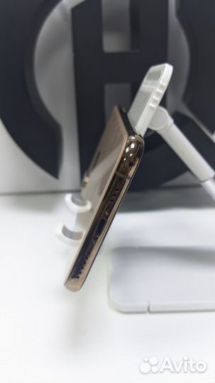 iPhone Xs, 256 ГБ