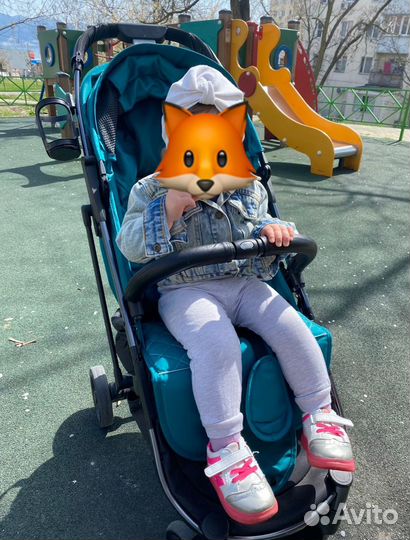 Прогулочная коляска