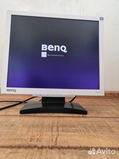 Монитор Benq