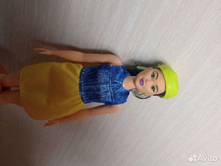 Барби бмр 1959 Кира на статичном теле