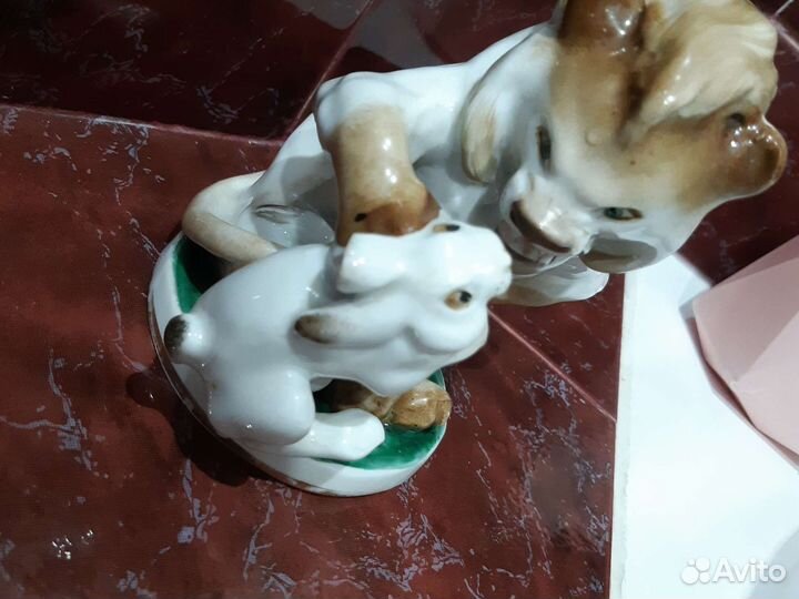 Статуэтка Лев и заяц, лфз 60-е г.г. СССР