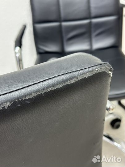 Кресло для мастера маникюра и клиента