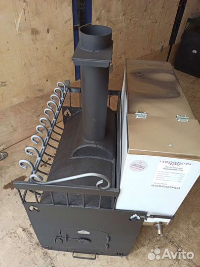 Печь для бани Паровозик 700 бак справа