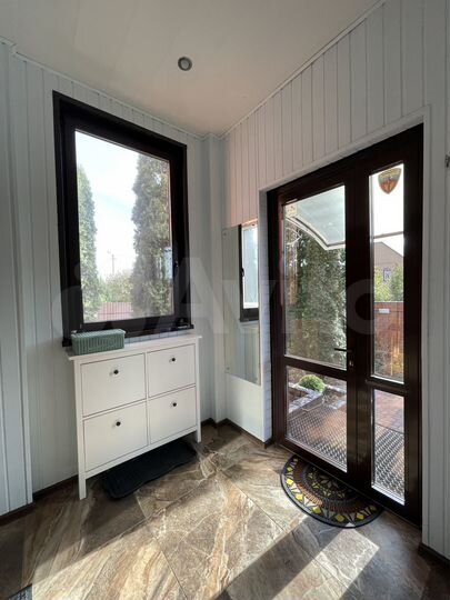 Дом 182 м² на участке 12 сот.