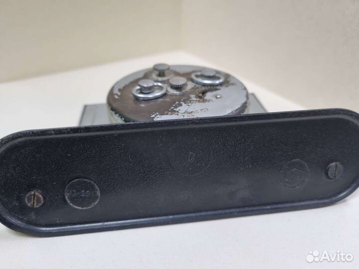 Часы-будильник. пионер. пионерия. СССР