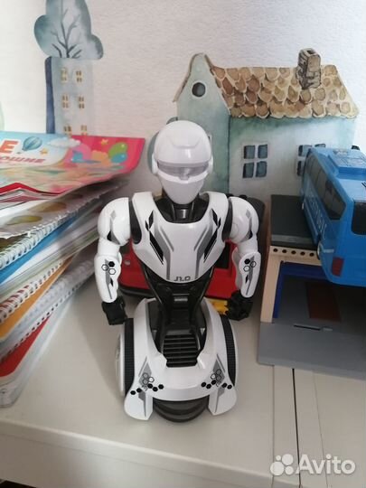 Робот silverlit джуниор 88560 робот танцор