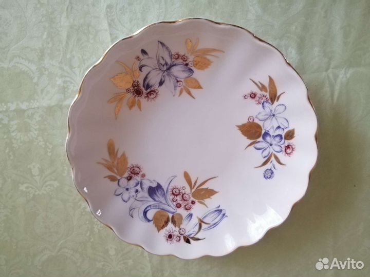 Сервиз лвз СССР Золотые лепестки